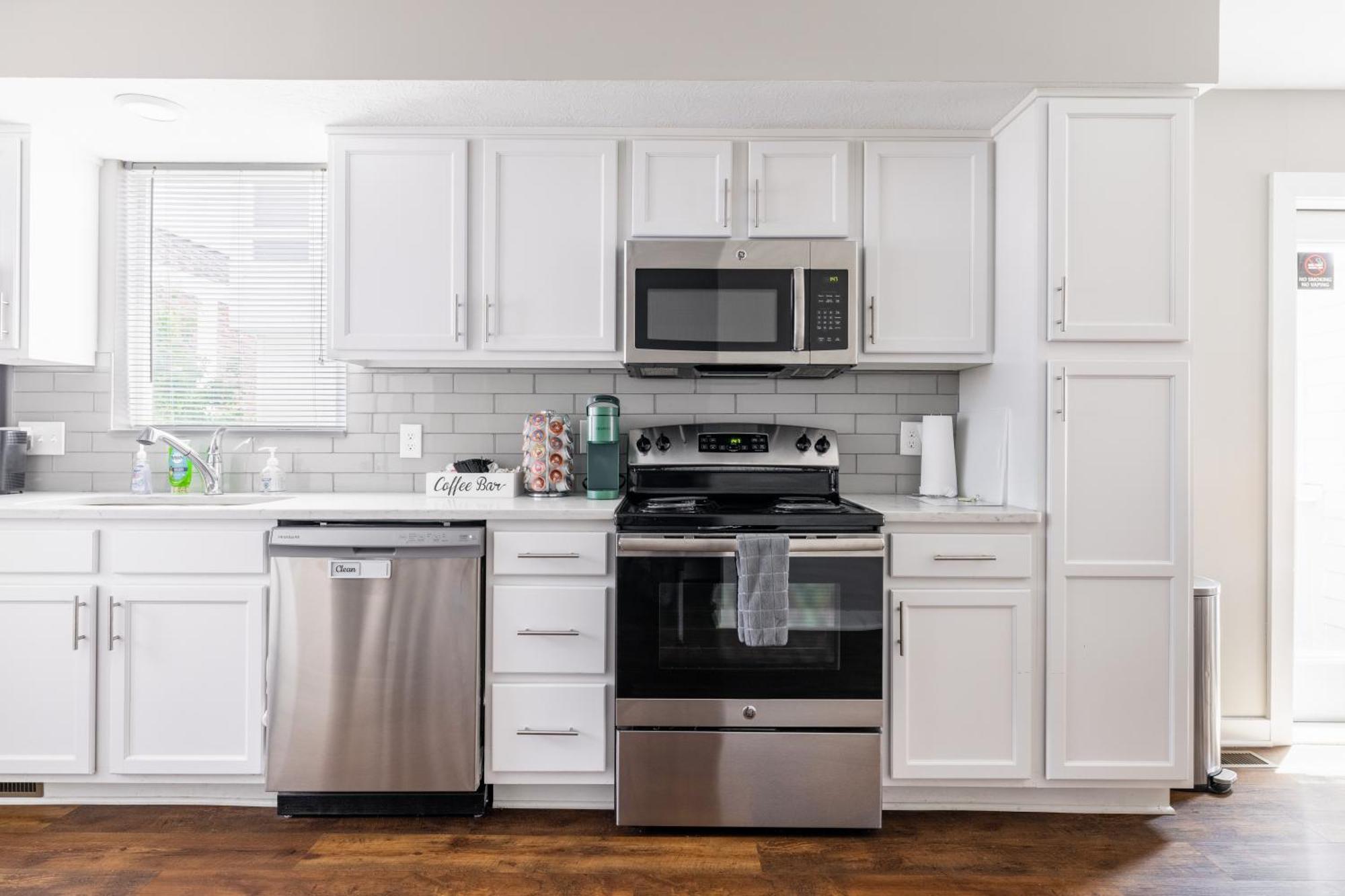Luxury Downtown Townhome Unit 13 Cleveland Esterno foto